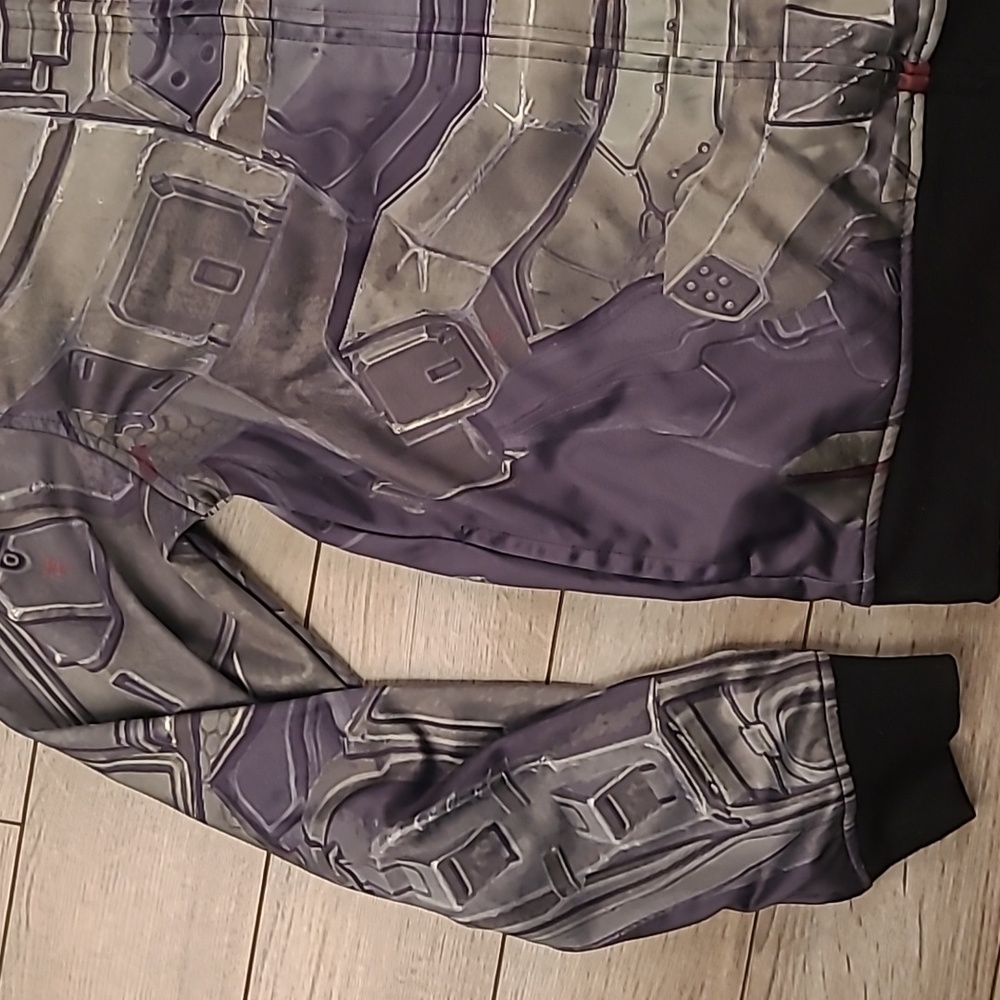 HALO Master Chief 343‎ Industries Microsoft Gaming Sz XL Full Zip Hoodie Jacket - Picture 4 of 10